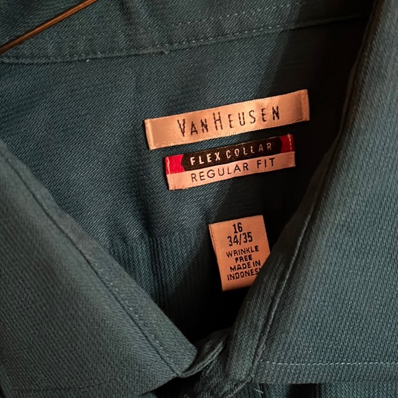 Button Down - Picture 3 of 3